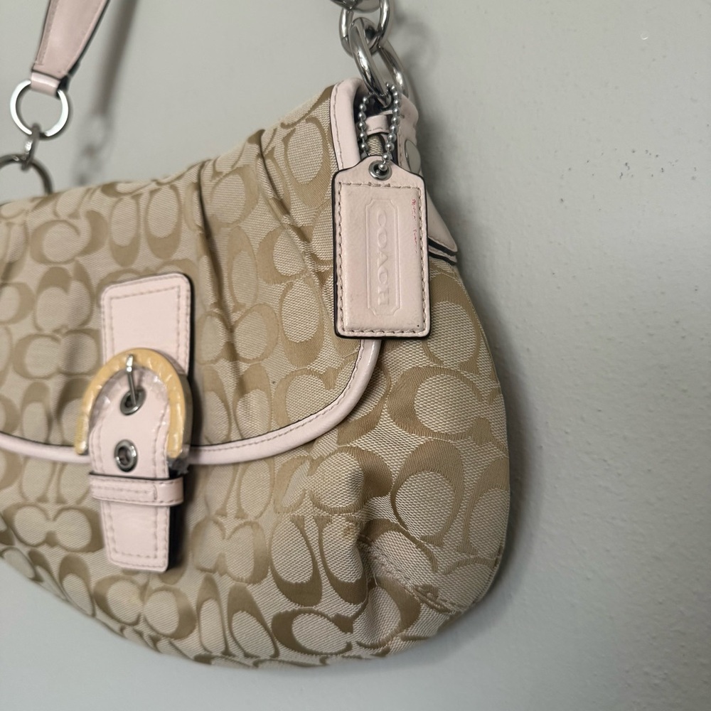 NWT Coach SoHo Signature Monogram Light Pink Trim Flap Bag F17093 - Picture 3 of 10